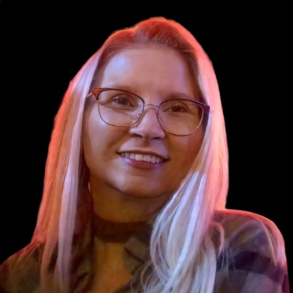 Meet your Posher, Rachelle - Picture 2 of 2